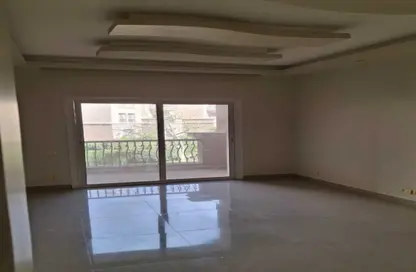 شقة - 3 غرف نوم - 5 حمامات للايجار في القطامية بلازا - التجمع الاول - مدينة القاهرة الجديدة - القاهرة
