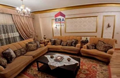 Apartment - 3 Bedrooms - 1 Bathroom for rent in Al Canal St. - Maadi - Hay El Maadi - Cairo