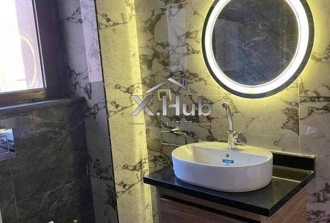 8220617 - Property Image 3