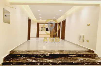 Apartment - 3 Bedrooms - 3 Bathrooms for sale in Mohamed Mandour St. - 1st Zone - Nasr City - Cairo