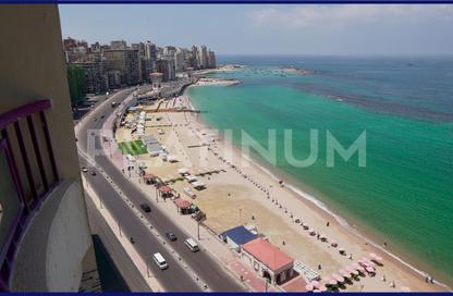 شقة - 3 غرف نوم - 2 حمامات للبيع في شارع مدرسة العصافرة - سيدي بشر - حي اول المنتزة - الاسكندرية