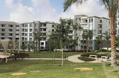 Apartment - 3 Bedrooms - 3 Bathrooms for sale in Hyde Park - 5th Settlement Compounds - The 5th Settlement - New Cairo City - Cairo