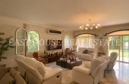 Villa - 5 Bedrooms - 5 Bathrooms for rent in Madinaty - Cairo