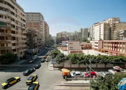 Apartment - 3 Bedrooms - 2 Bathrooms for sale in Janaklees - Hay Sharq - Alexandria