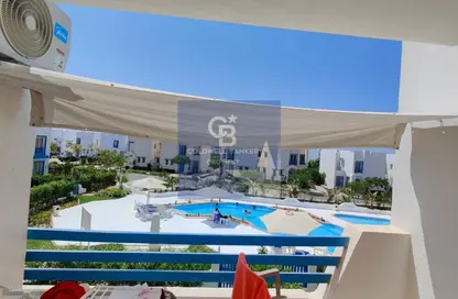 Chalet - 2 Bedrooms - 2 Bathrooms for sale in Mountain View - Ras Al Hekma - North Coast