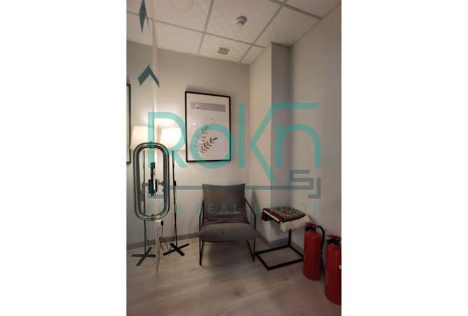 8043689 - Property Image 2