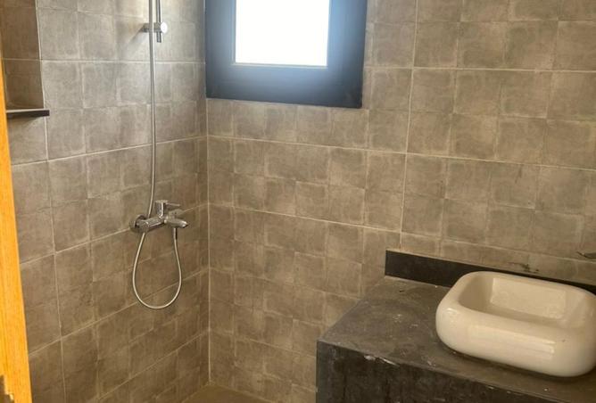 8561077 - Property Image 2