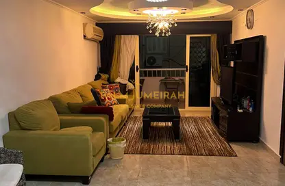 شقة - 3 غرف نوم - 2 حمامات للبيع في طريق الجيش - المندرة - حي ثان المنتزة - الاسكندرية