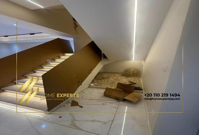 8303284 - Property Image 3