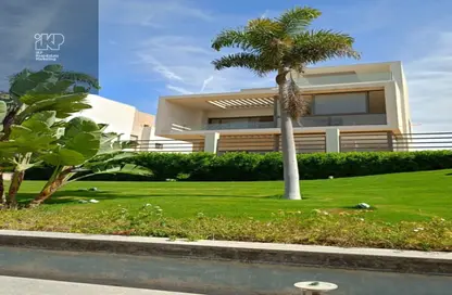 Villa - 4 Bedrooms - 5 Bathrooms for sale in Fifth Square - The 5th Settlement - New Cairo City - Cairo