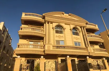 Duplex - 4 Bedrooms - 3 Bathrooms for sale in Al Narges - New Cairo City - Cairo