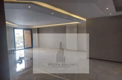 Apartment - 3 Bedrooms - 3 Bathrooms for rent in Midtown - South Investors Area - New Cairo City - Cairo