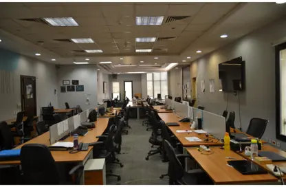 Office Space - Studio - 1 Bathroom for rent in Bank Center Street - South Teseen St. - The 5th Settlement - New Cairo City - Cairo