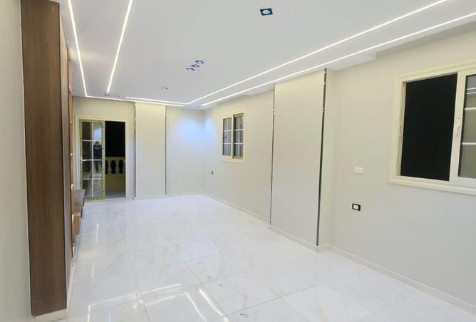 8528254 - Property Image 2