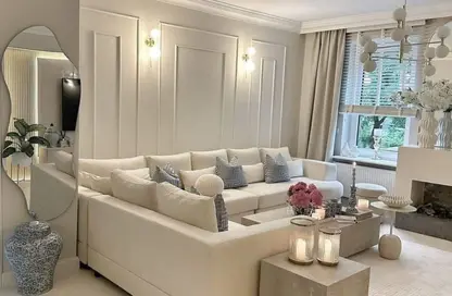 Apartment - 3 Bedrooms - 3 Bathrooms for sale in Ivoire - Sheikh Zayed City - Giza