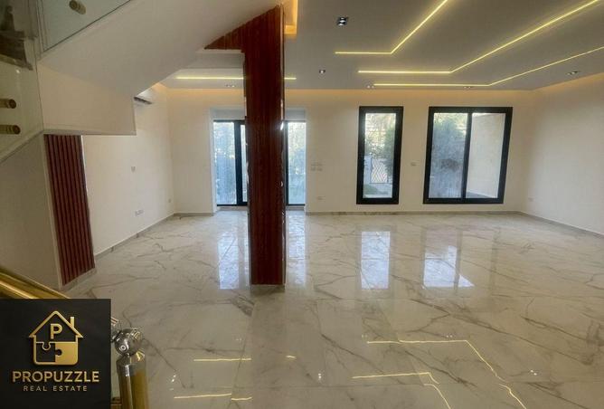 8273873 - Property Main Image