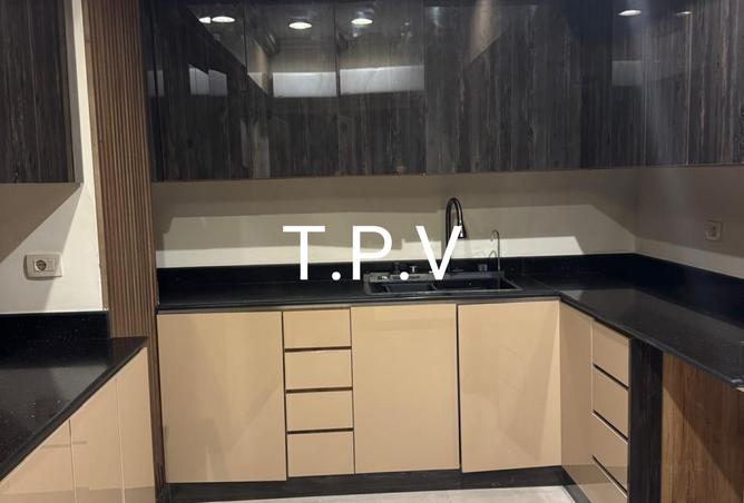 8075093 - Property Image 3