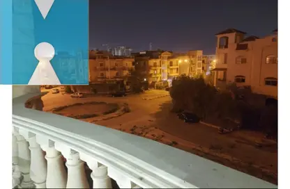 Apartment - 3 Bedrooms - 3 Bathrooms for rent in 5th District - Sheikh Zayed City - Giza