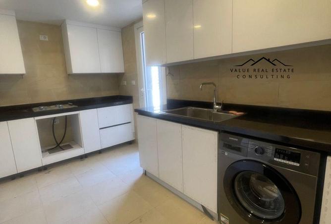 8321501 - Property Image 3