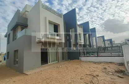 تاون هاوس - 4 غرف نوم - 4 حمامات للبيع في مول هايد بارك بيزنس - شارع التسعين الجنوبي - التجمع الخامس - مدينة القاهرة الجديدة - القاهرة