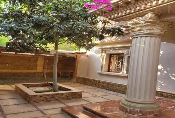 8303844 - Property Image 2