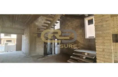 فيلا - 4 غرف نوم - 5 حمامات للبيع في جولف فيوز - طريق مصر اسكندرية الصحراوي - مدينة 6 أكتوبر - الجيزة