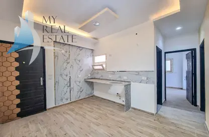 Apartment - 2 Bedrooms - 1 Bathroom for sale in Magawish - Hurghada - Red Sea