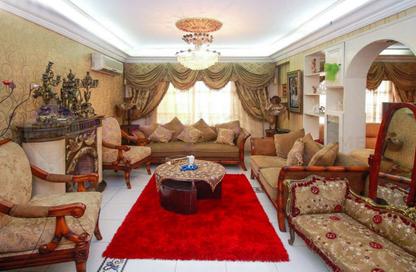 Apartment - 5 Bedrooms - 3 Bathrooms for sale in Kafr Abdo - Roushdy - Hay Sharq - Alexandria