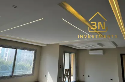 Apartment - 2 Bedrooms - 2 Bathrooms for rent in Palm Hills Village Gate - South Investors Area - New Cairo City - Cairo