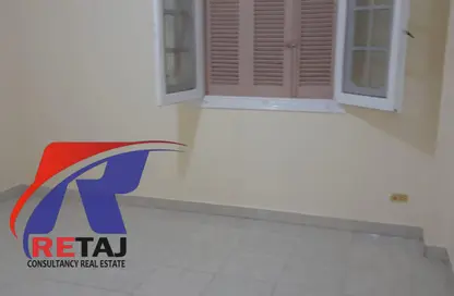 شقة - 3 غرف نوم - 2 حمامات للايجار في شارع احمد الزمر - المنطقة التاسعة - مدينة نصر - القاهرة