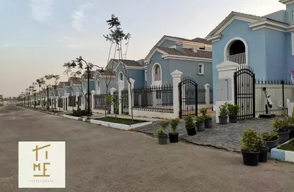 Townhouse - 4 Bedrooms - 4 Bathrooms for sale in Heliopolis Hills - 6th District - Obour City - Qalyubia