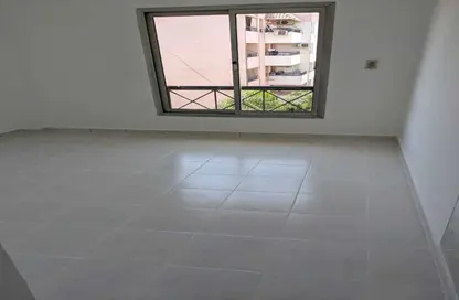 Apartment - 2 Bedrooms - 1 Bathroom for rent in El Rehab Extension - Al Rehab - New Cairo City - Cairo