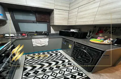 Apartment - 3 Bedrooms - 2 Bathrooms for rent in Moon Residences - Fifth Square - The 5th Settlement - New Cairo City - Cairo