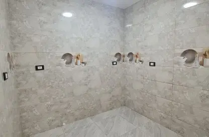 Apartment - 2 Bedrooms - 1 Bathroom for sale in Gate 3 old - Khafre - Hadayek El Ahram - Giza