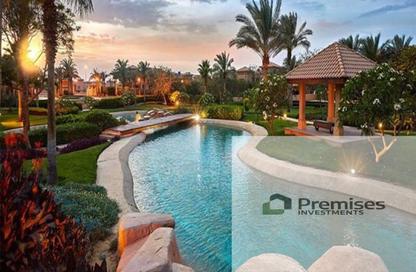 Apartment - 2 Bedrooms - 3 Bathrooms for sale in Swan Lake Residence - 5th Settlement Compounds - The 5th Settlement - New Cairo City - Cairo