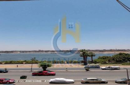 Apartment - 3 Bedrooms - 1 Bathroom for sale in Cornish El Nile St. - Maadi - Hay El Maadi - Cairo
