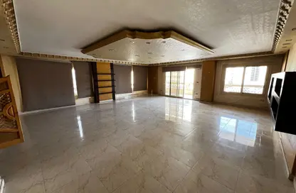 شقة - 3 غرف نوم - 2 حمامات للايجار في شارع يوسف عباس - الاستاد - مدينة نصر - القاهرة