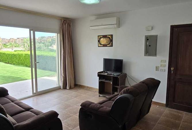 8407300 - Property Image 2