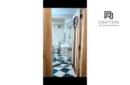 شقة - 4 غرف نوم - 4 حمامات للبيع في شارع سليمان اباظه - المهندسين - الجيزة