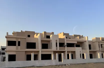Townhouse - 3 Bedrooms - 3 Bathrooms for sale in Tawny Hyde Park - 6 October Compounds - 6 October City - Giza