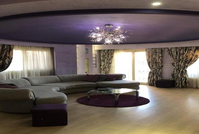 8417811 - Property Image 2