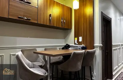 Apartment - 3 Bedrooms - 3 Bathrooms for sale in Al Imam Malik St. - 6th District - Obour City - Qalyubia