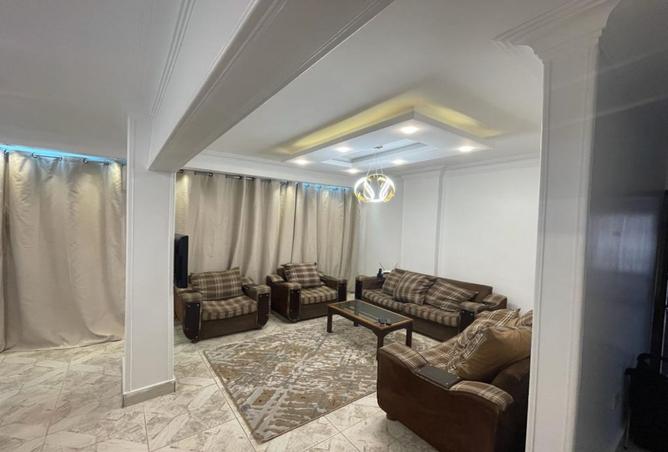 8289000 - صورة العقار 3