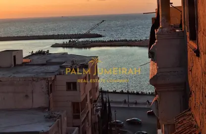 شقة - 3 غرف نوم - 2 حمامات للبيع في السرايا - سيدي بشر - حي اول المنتزة - الاسكندرية