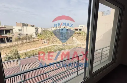 Villa - 4 Bedrooms - 4 Bathrooms for sale in The Crown - Cairo Alexandria Desert Road - 6 October City - Giza