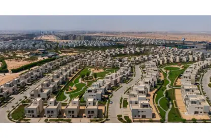 شقة - 3 غرف نوم - 3 حمامات للبيع في كمبوند البروج - كمبوندات الشروق - مدينة الشروق - القاهرة