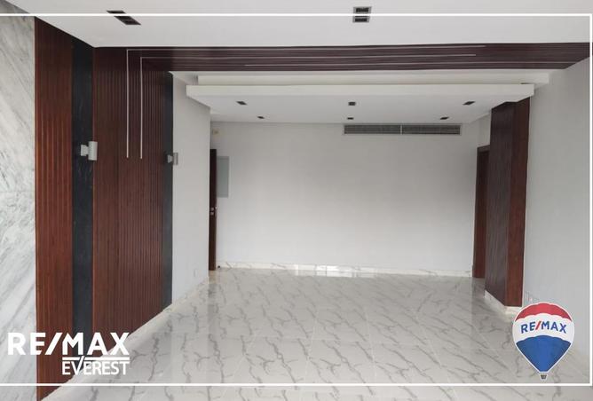 7927689 - Property Image 2