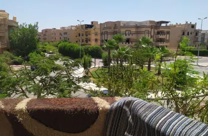 شقة - 3 غرف نوم - 2 حمامات للبيع في الحي الثامن - الشيخ زايد - الجيزة