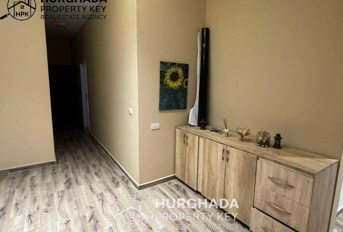 8009008 - Property Image 2