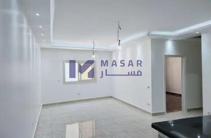 Apartment - 3 Bedrooms - 2 Bathrooms for rent in North Lotus - El Lotus - New Cairo City - Cairo